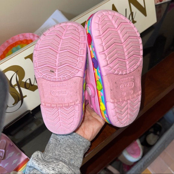 Crocs rainbow light up size 9 - Picture 5 of 6